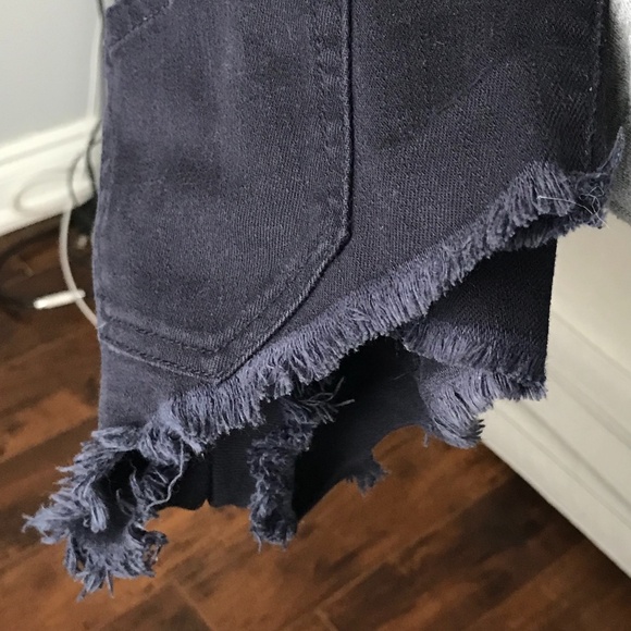 F21 midnight blue frayed shorts - Picture 3 of 5